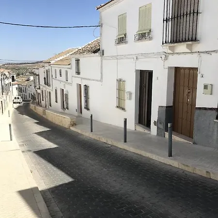 بيت للعطل A Hidden Gem In Estepa. With Dip Pool, Wifi, Bbq!